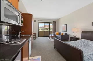 Photo #2: 2330810 Listing 