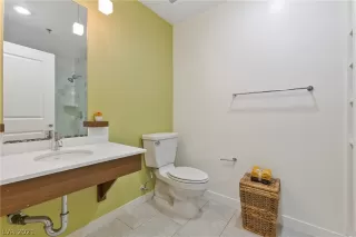 Photo #3: 2330810 Listing 