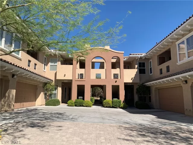 MLS: 2330830 Condo For Sale