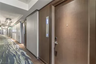 Photo #1: 2330902 Listing 