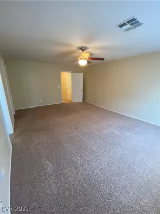 Photo #2: 2330928 Listing 