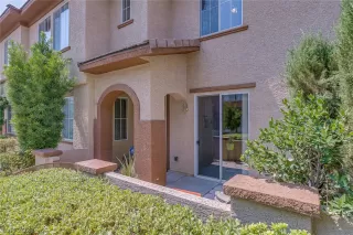 Photo #1: 2330931 Listing