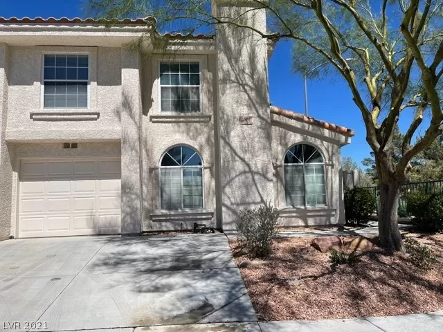 MLS: 2330983 Condo For Sale