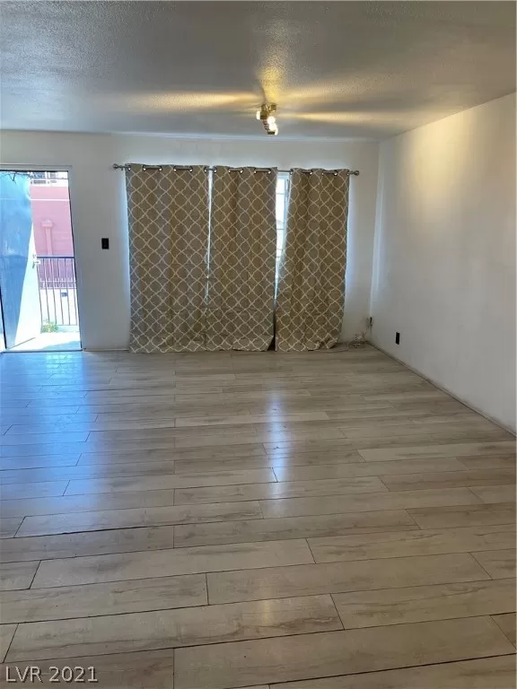MLS: 2331005 Condo For Sale