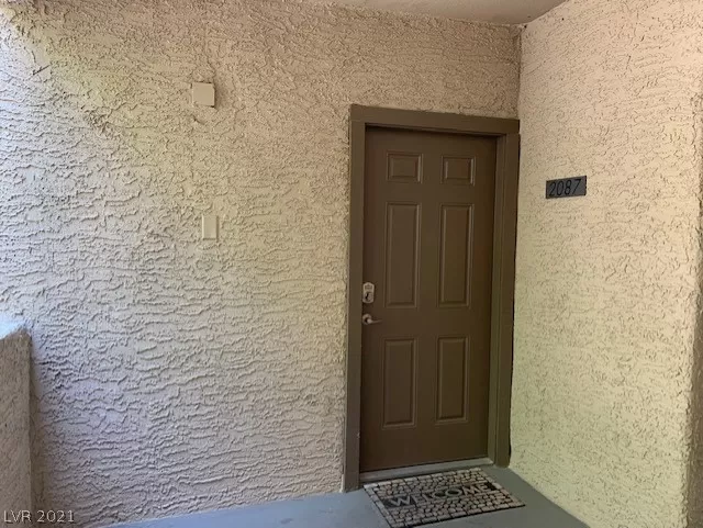 MLS: 2331095 Condo For Sale