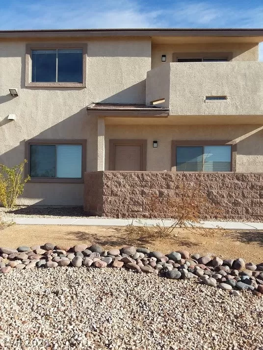 MLS: 2331176 Condo For Sale