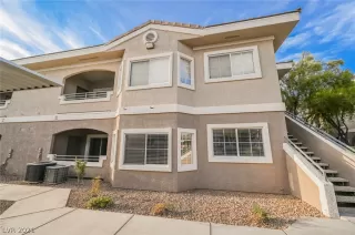 Photo #1: 2331270 Listing