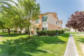 Photo #2: 2331346 Listing 