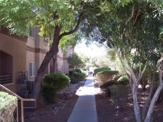 Photo #1: 2331361 Listing