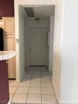 Photo #1: 2331379 Listing