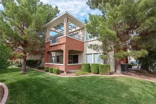 Photo #1: 2331416 Listing 
