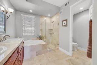 Photo #6: 2331426 Listing 