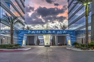 Photo #3: 2331431 Listing