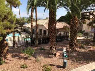 Photo #1: 2331435 Listing 