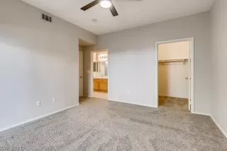 Photo #6: 2331484 Listing