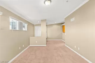 Photo #6: 2331501 Listing 