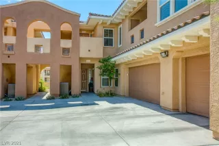 Photo #1: 2331515 Listing 