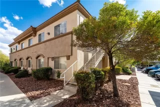 Photo #3: 2331529 Listing