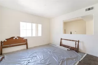 Photo #6: 2331529 Listing