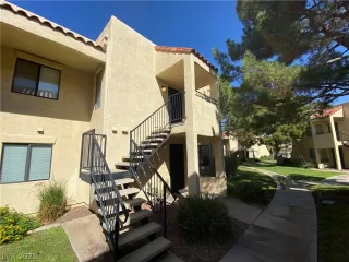 Photo #6: 2331535 Listing 