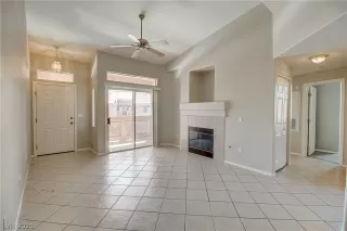 Photo #6: 2331545 Listing