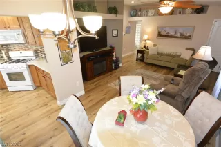 Photo #3: 2331546 Listing 