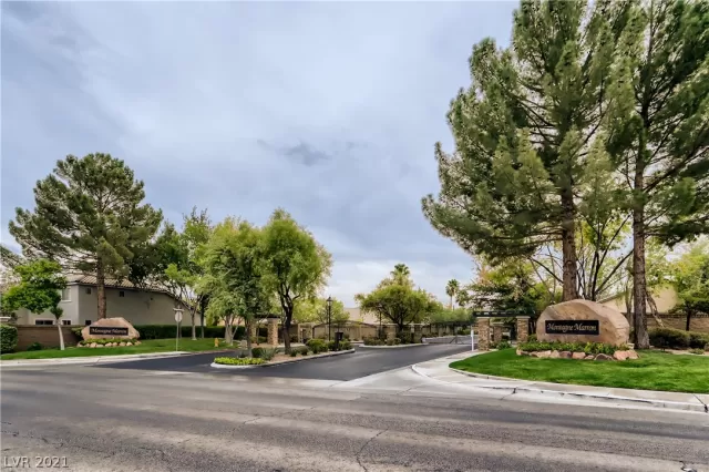 MLS: 2331547 Condo For Sale