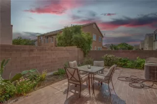 Photo #3: 2331558 Listing 