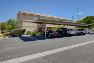 Photo #1: 2331613 Listing