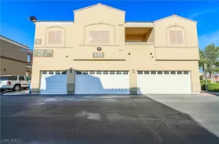 Photo #2: 2331657 Listing 