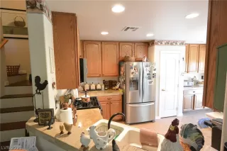 Photo #4: 2331672 Listing