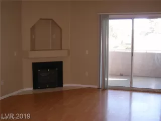 Photo #6: 2331699 Listing 