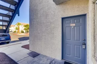 Photo #1: 2331725 Listing