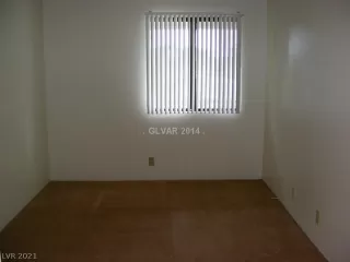 Photo #3: 2331748 Listing 