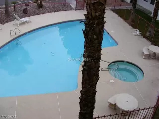 Photo #6: 2331748 Listing 