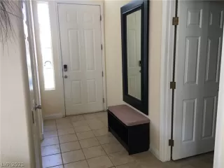 Photo #1: 2331781 Listing