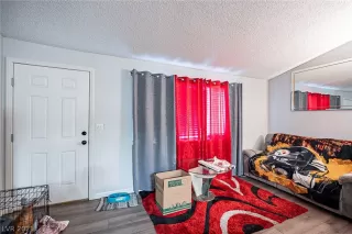 Photo #2: 2331787 Listing