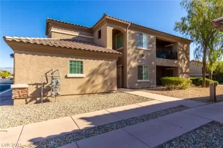 Photo #1: 2331831 Listing 