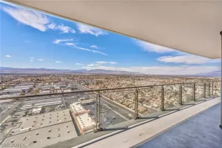 Photo #4: 2331882 Listing 