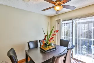 Photo #6: 2332022 Listing 