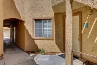 Photo #2: 2332041 Listing