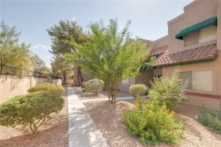 Photo #1: 2332060 Listing