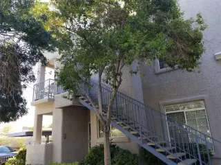 Photo #1: 2332066 Listing