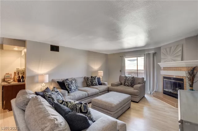 MLS: 2332095 Condo For Sale