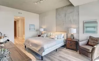 Photo #4: 2332103 Listing 