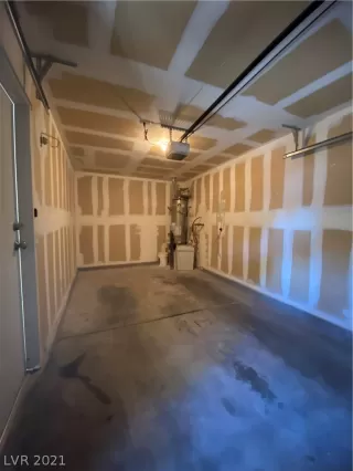 Photo #6: 2332135 Listing 