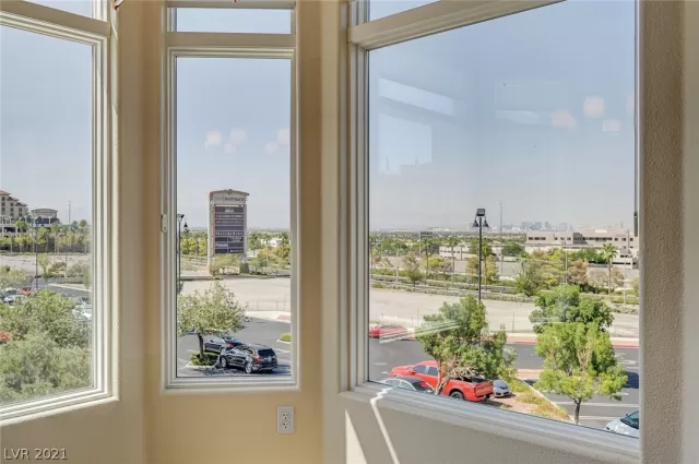 MLS: 2332249 Condo For Sale