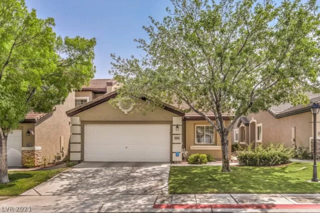 MLS: 2332265 Condo For Sale