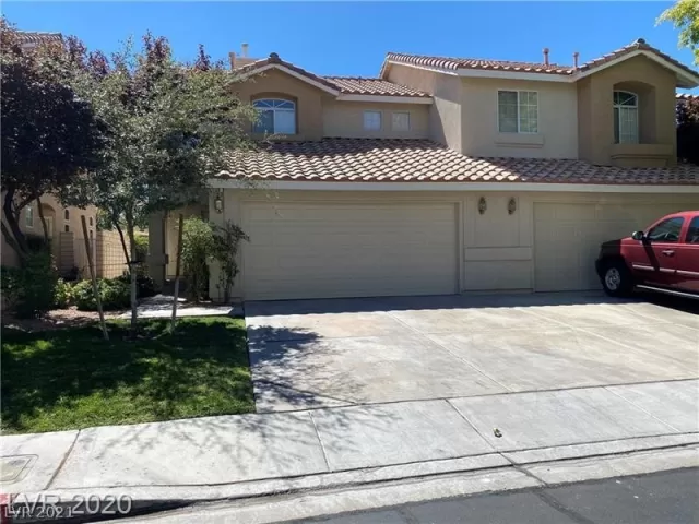 MLS: 2332300 Condo For Sale