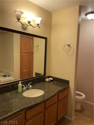 Photo #2: 2332455 Listing